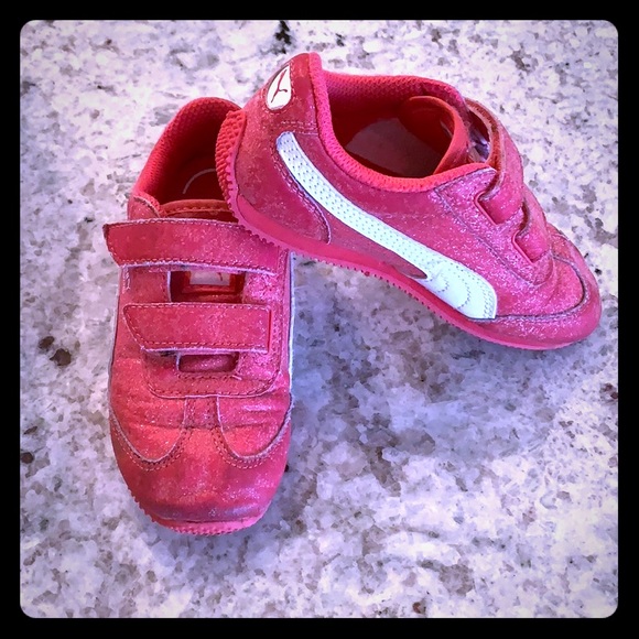 puma pink glitter shoes